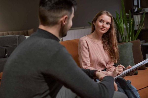 De quelle manière une agence de communication digitale peut-elle renforcer votre présence en ligne ?